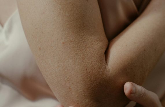 Epicondilite - Clínica de Terapias Naturais